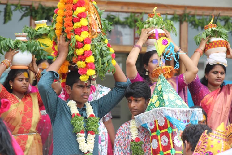 Bonalu 83