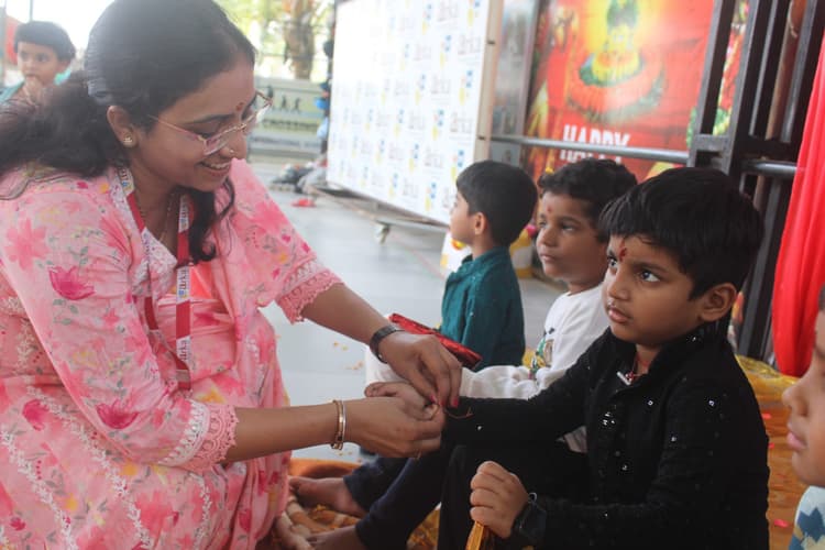 Raksha Bandhan 18